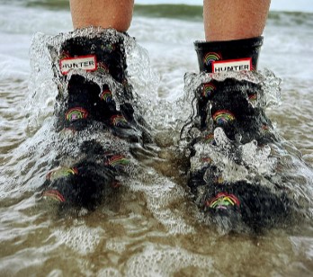 slip resistant rain boots