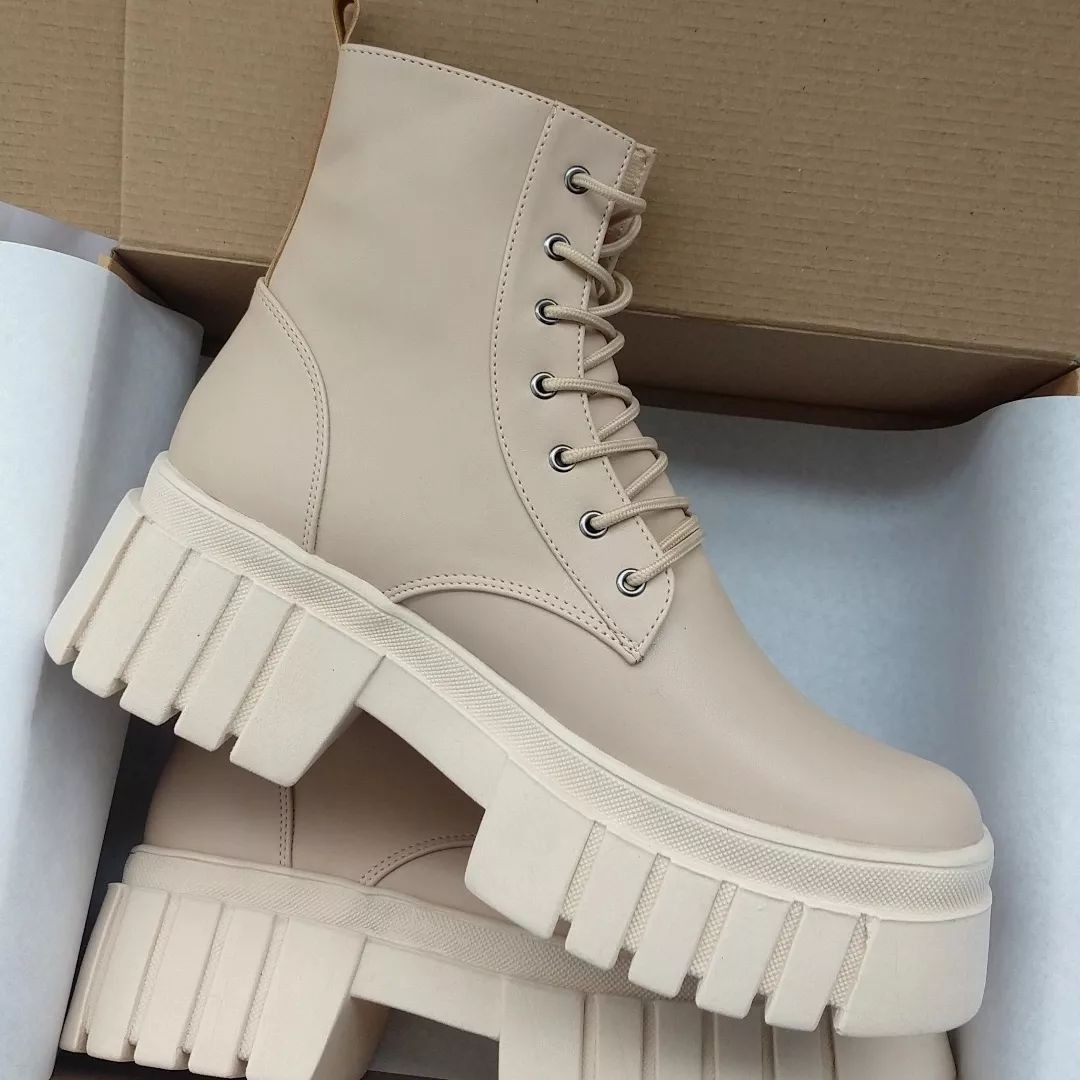 What Are The Factors To Consider When Buying Combat Boots