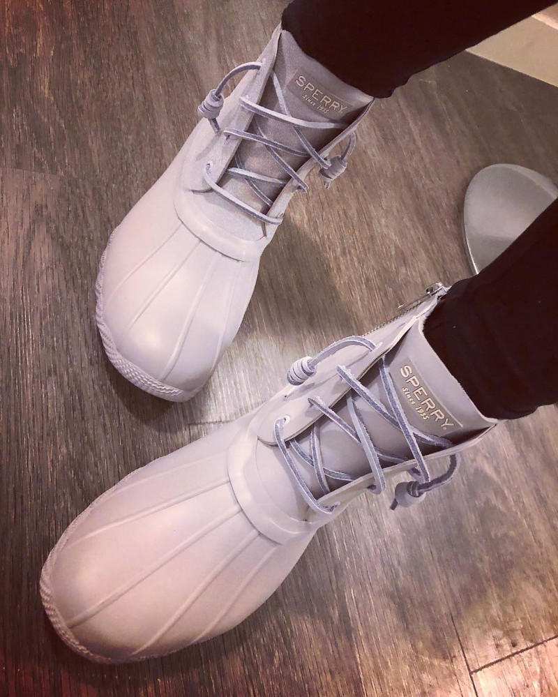 how-should-rain-boots-fit-tips-to-find-the-perfect-fit