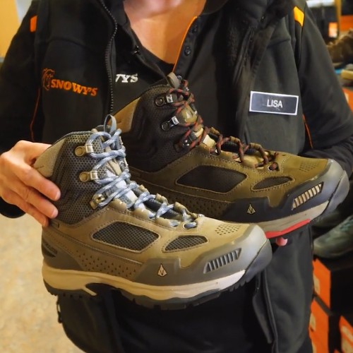 Vasque Breeze at-mid Goretex Hiking Boot