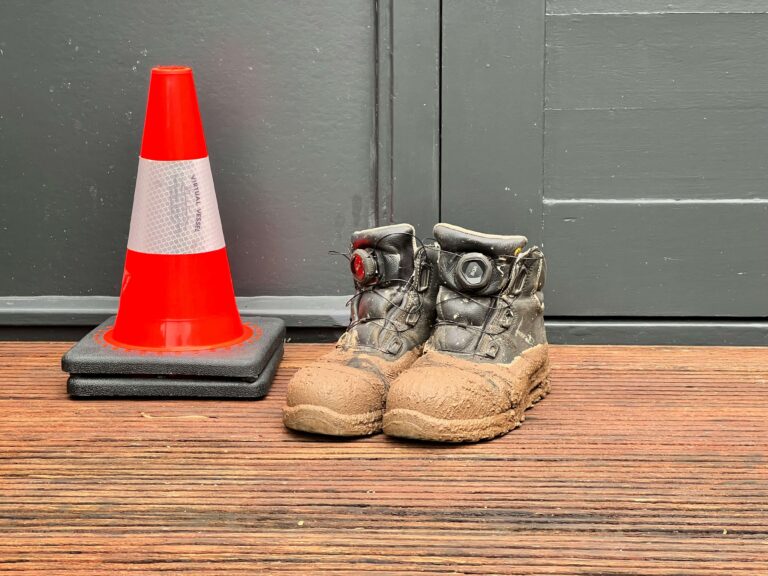 Can-Steel-Toe-Boots-Cause-Foot-Problems